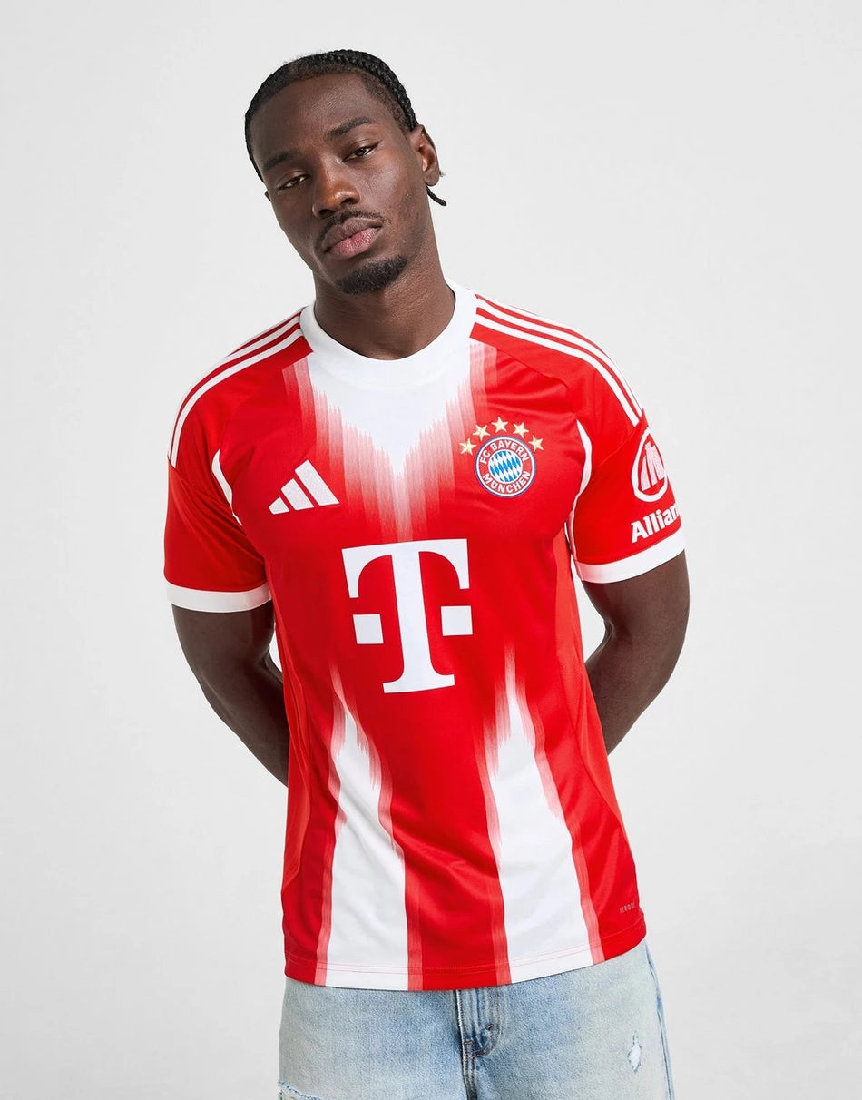 FC BAYERN MUNICH 2025/26 HOME SHIRT