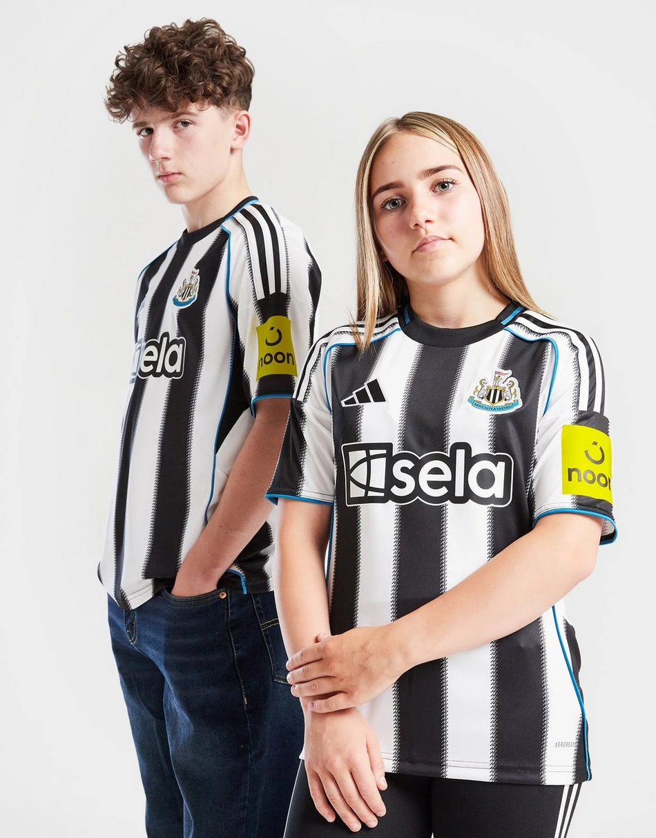 https://classic-football-jerseys.com/cdn/shop/files/jd_757335_a.webp?v=1751985452&width=950