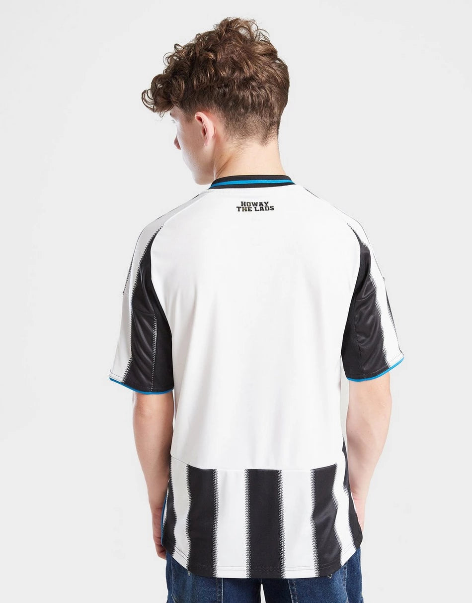 https://classic-football-jerseys.com/cdn/shop/files/jd_757335_f.webp?v=1751985452&width=950