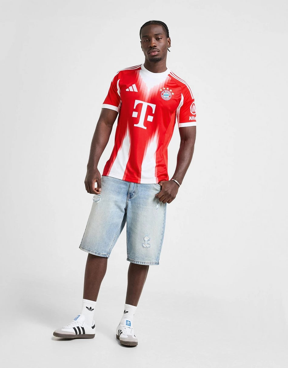 FC BAYERN MUNICH 2025/26 HOME SHIRT