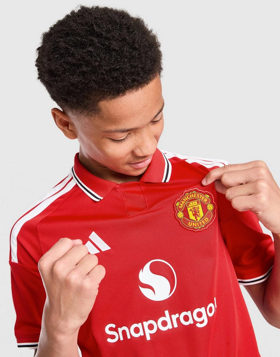 MANCHESTER UNITED FC 2026/27 HOME SHIRT JUNIOR